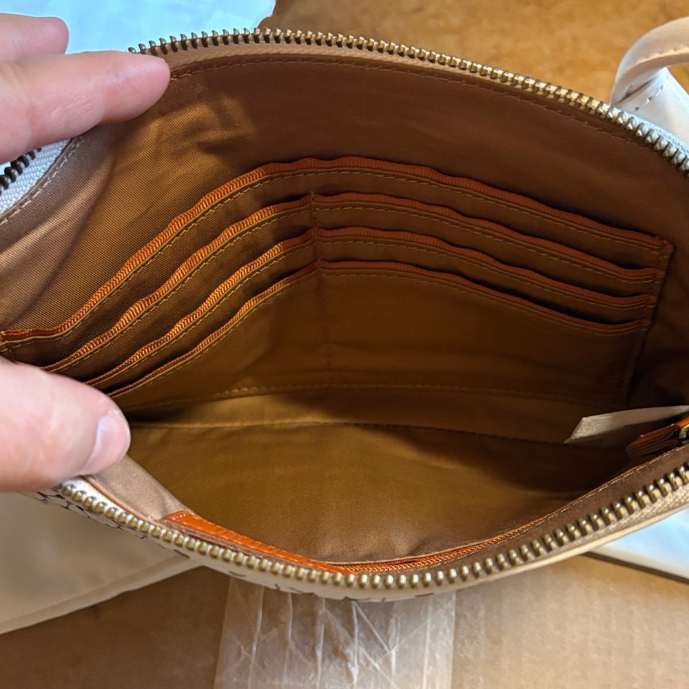 HOBO Cream Floral Leather Wristlet - Picture 4 of 5